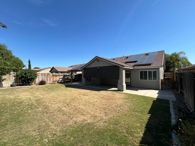 Building Photo - 13417 Cheyenne Mountain Dr