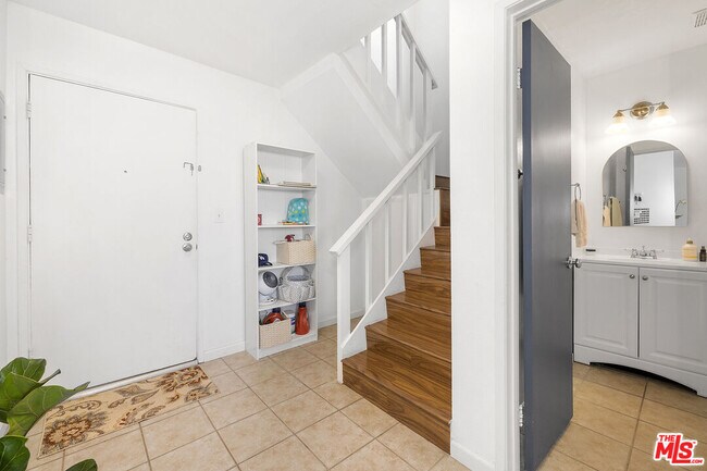 Building Photo - 23901 Civic Center Way