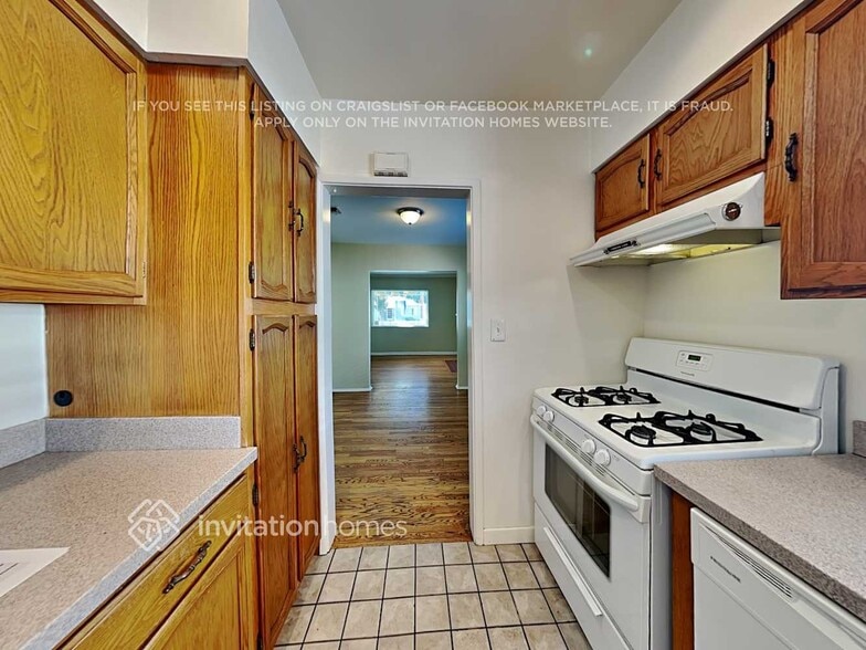 Building Photo - 6210 Blucher Ave