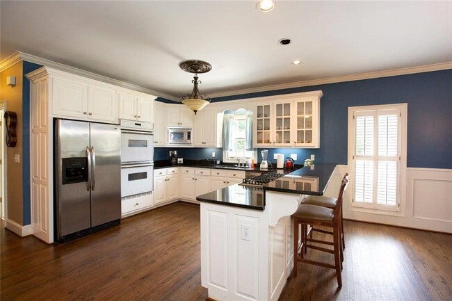 Building Photo - 2531 Old Salem Cir SE