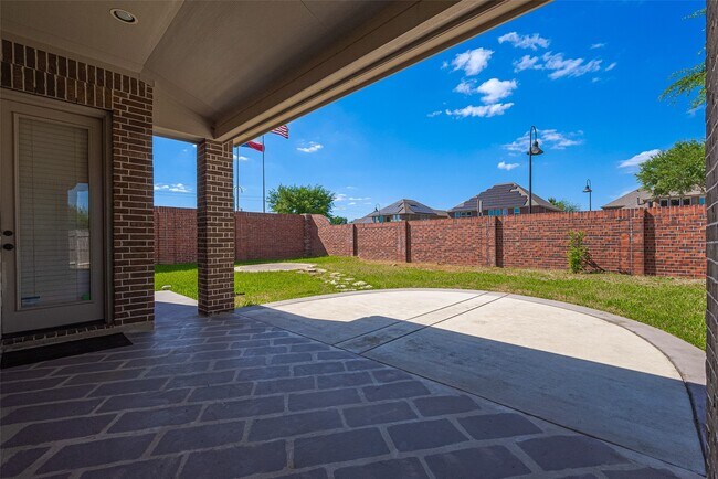 Building Photo - 27414 Wooded Canyon Dr