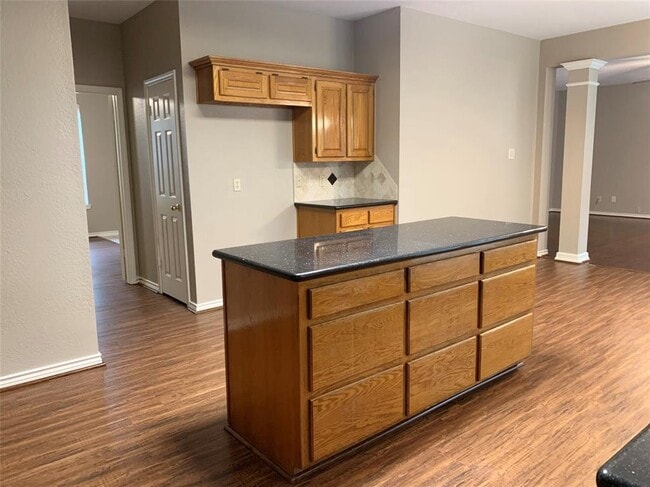 Building Photo - 4623 Chestnut Meadow Dr