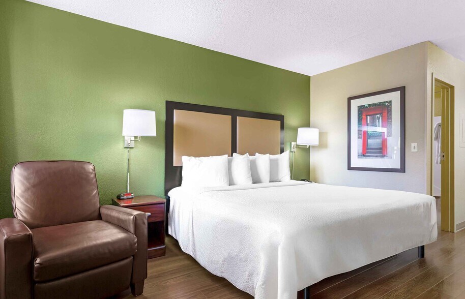 Building Photo - Furnished Studio-Portland - Beaverton