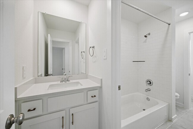 Building Photo - 29802 Ellwood Ln