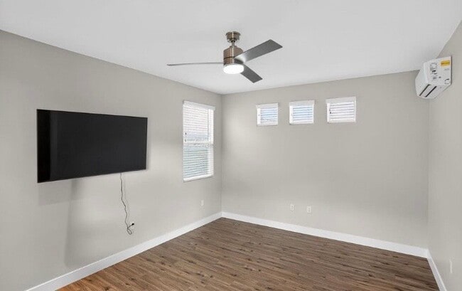 Building Photo - 1838 W 180 N