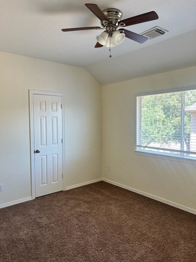 Building Photo - 13407 Schumann Trail