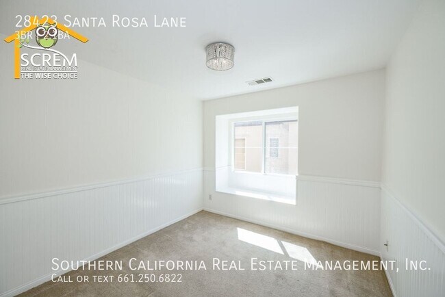 Building Photo - 28423 Santa Rosa Ln