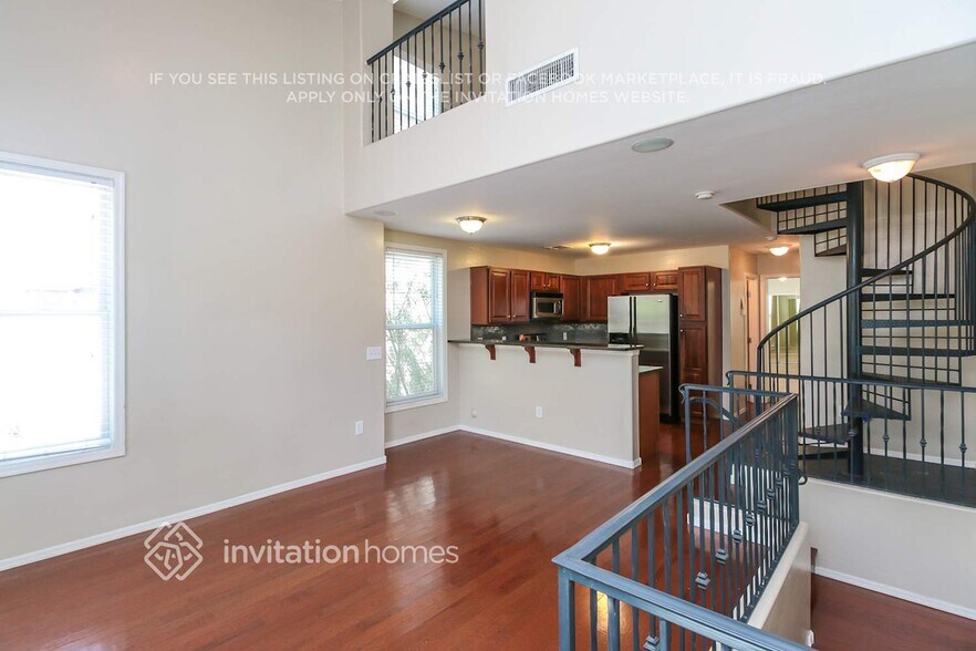 Building Photo - 5727 S 21st Terrace