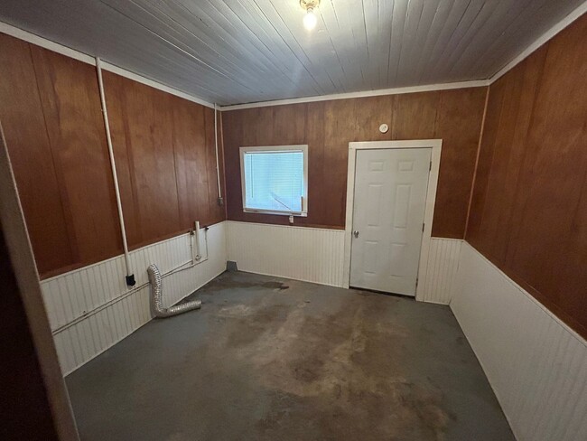 Building Photo - 1977 Fulton Rd