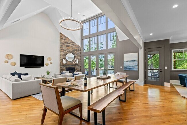 Building Photo - Northshore Landing