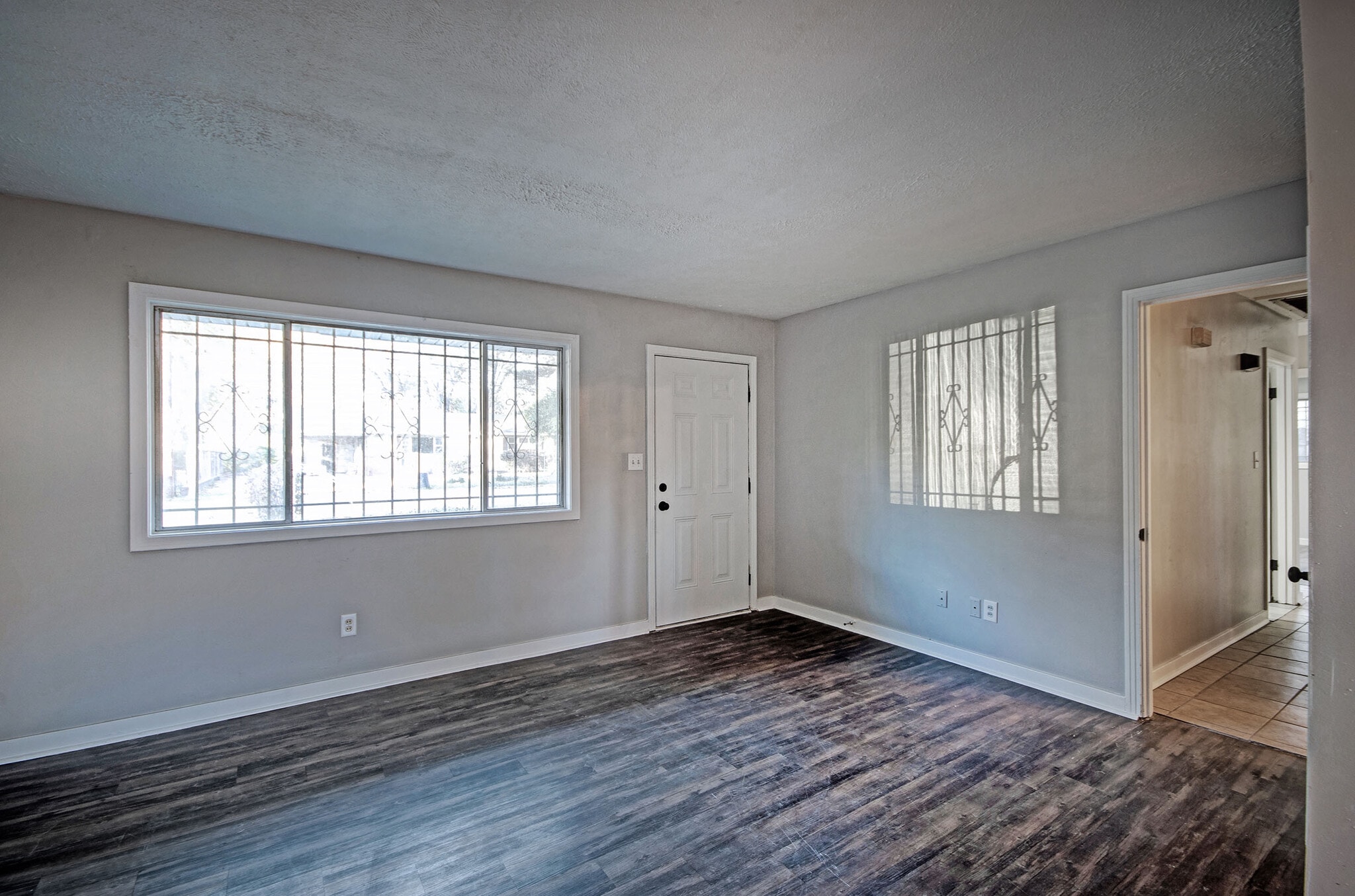 Building Photo - 351 Culley Dr