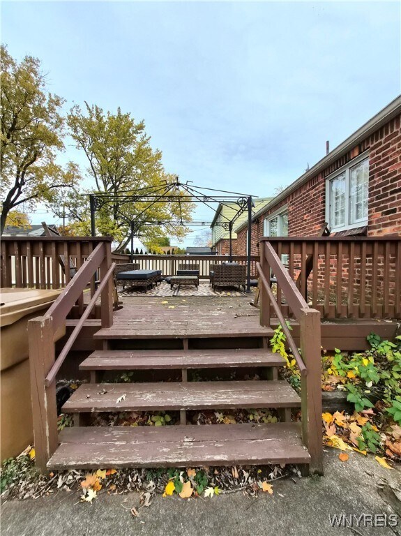 Building Photo - 30 Manlon Terrace