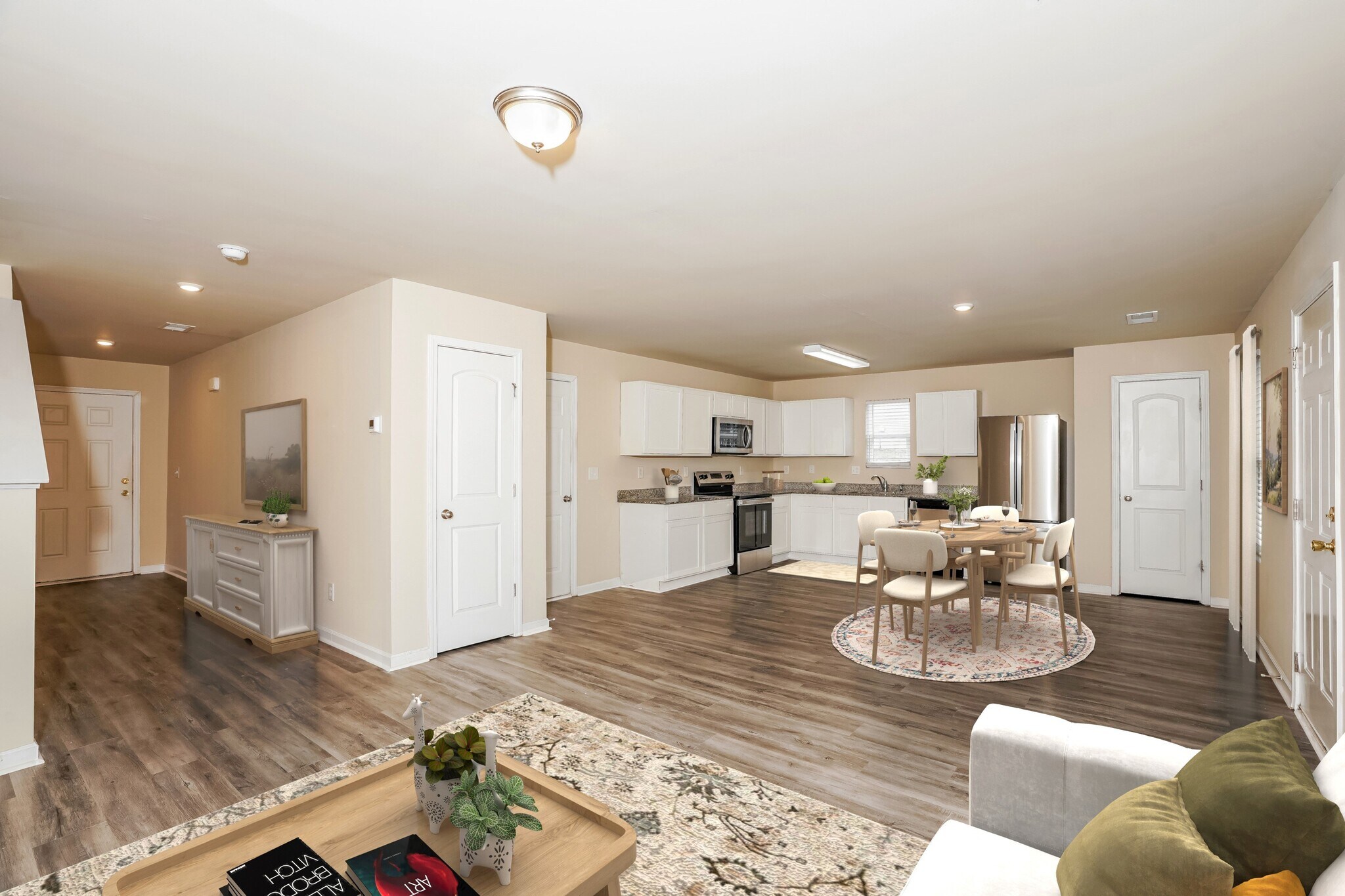 Building Photo - 940 Haley St