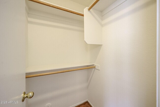 Building Photo - 6431 W Chisum Trail