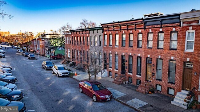 Building Photo - 3013 Elliott St