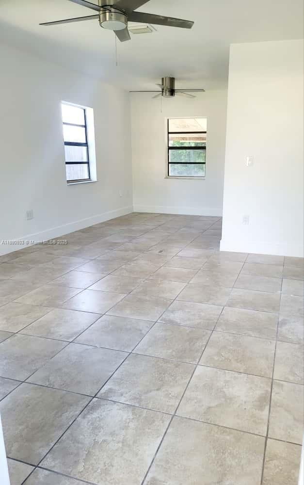 Building Photo - 15401 NW 27th Pl