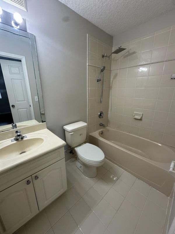 Building Photo - 7830 NW 6th St