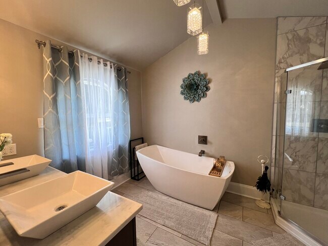 Building Photo - 25868 Walker South Rd