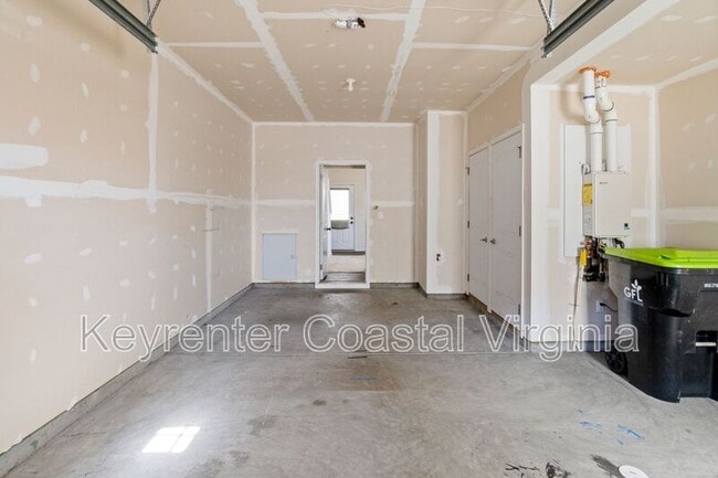 Building Photo - 516 Sloane St