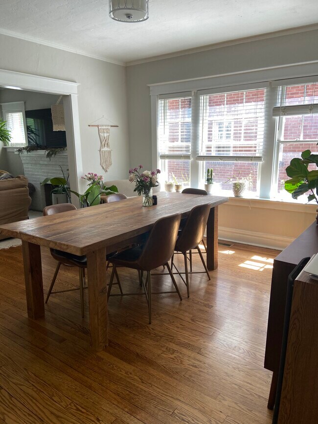 Building Photo - 7748 Wise Ave