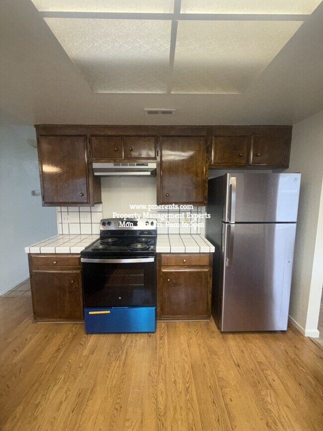 Building Photo - 9130 Cornwall Dr
