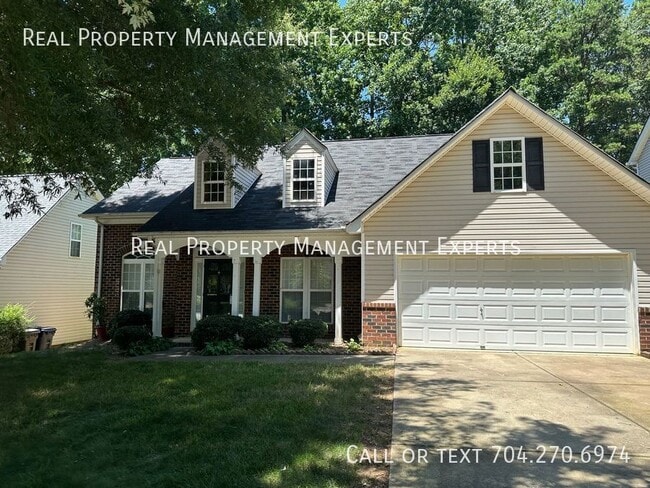 Building Photo - 10001 Glencrest Dr