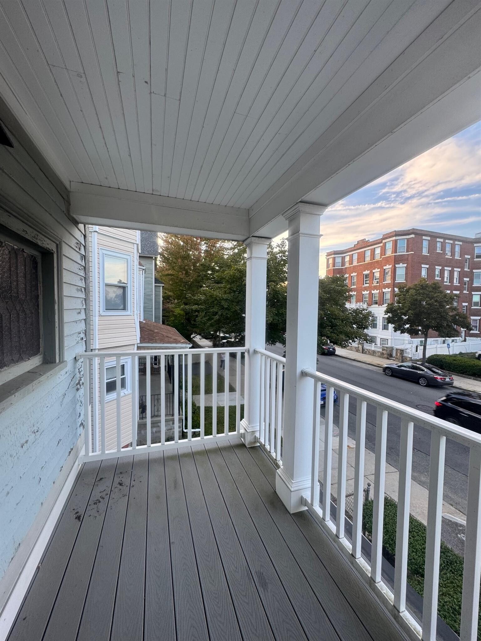 Building Photo - 106 Highland Ave