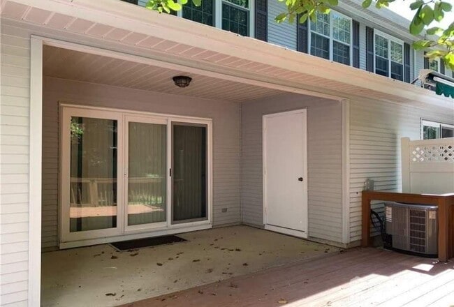 Building Photo - 24 Albury Way