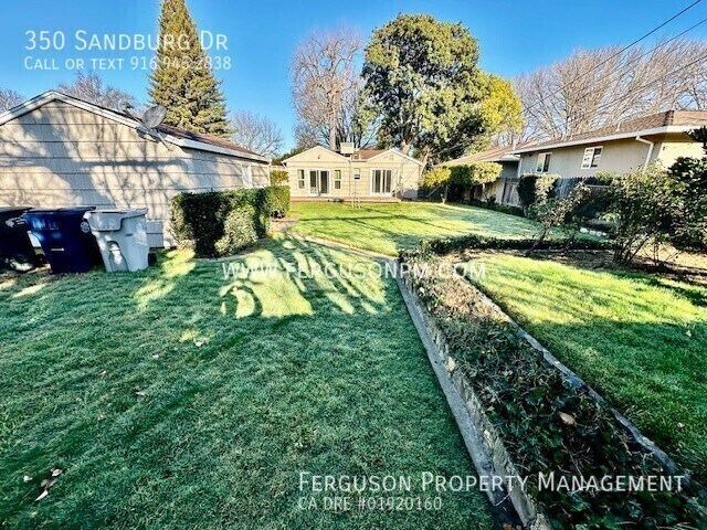 Building Photo - 350 Sandburg Dr