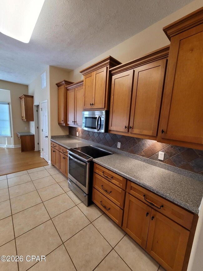 Building Photo - 103 Parkview Xing