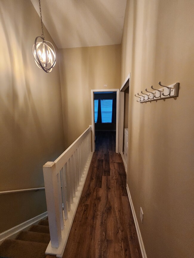 Building Photo - 6319 Sweetbay Dr