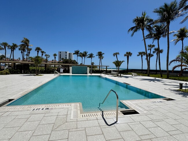 Building Photo - 4001 Gulf Shore Blvd N