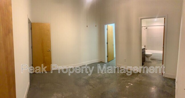 Building Photo - 1315 Hull Street Rd