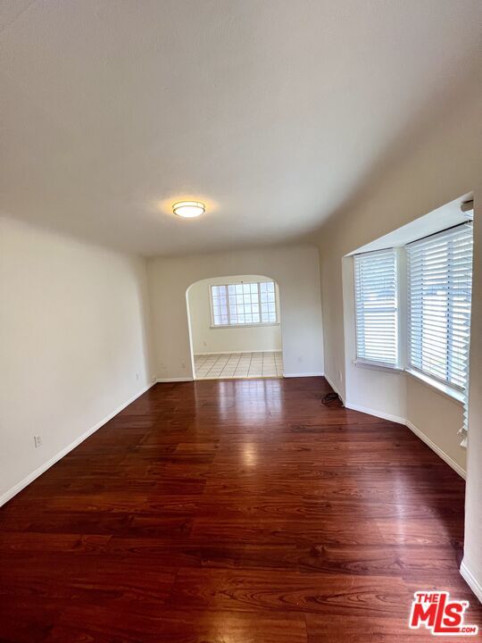 Building Photo - 505 Edgewood St