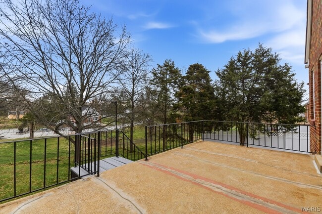 Building Photo - 5826 Telegraph Rd