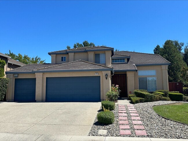 Primary Photo - Fully Furnished Single-Family Home in San ...