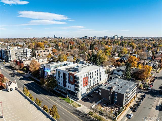 Building Photo - 2374 S University Blvd