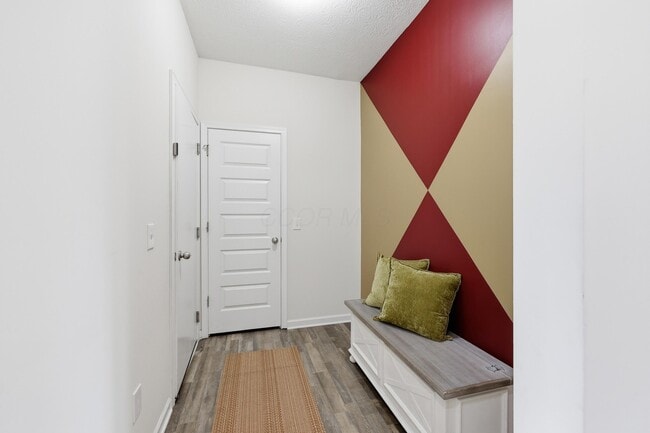 Building Photo - 637 Bald Eagle Dr