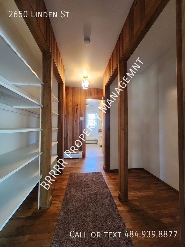 Building Photo - 2650 Linden St