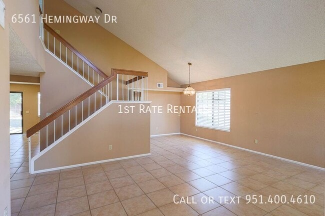 Building Photo - 6561 Hemingway Dr