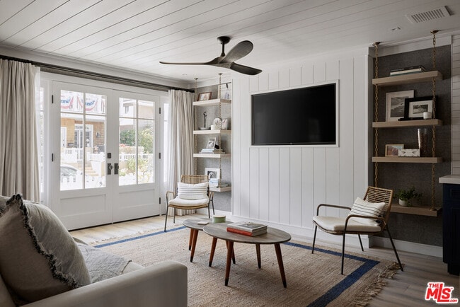 Building Photo - 204 Pearl Ave