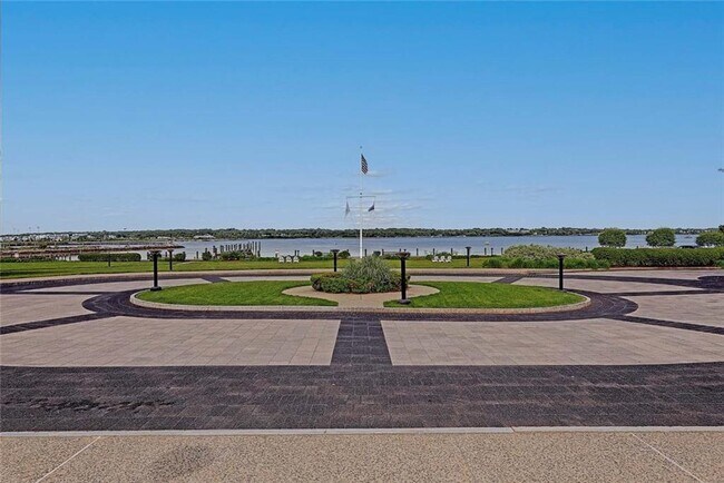 Building Photo - 1180 Narragansett Blvd