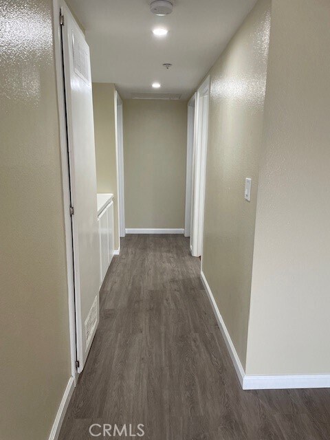 Building Photo - 1455 W Stoneridge Ct