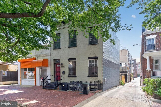 Building Photo - 1408 Florida Ave NW