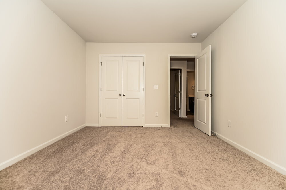 Building Photo - 195 Hamilton Pointe Dr