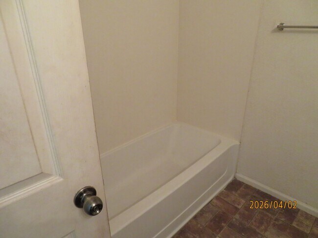 Building Photo - Three Bedrooms Plus Den/Two Baths - Village at Copper Basin
