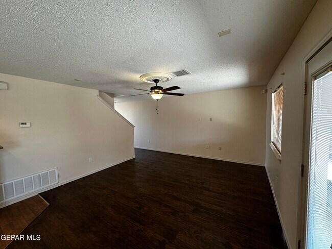 Building Photo - 14140 Meteor Rock Pl