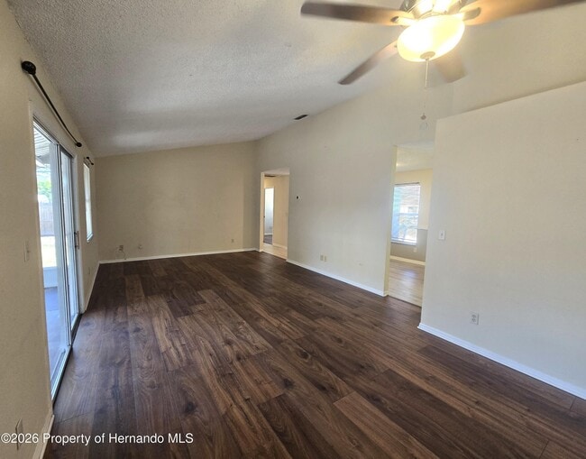 Building Photo - 13436 White Plains St