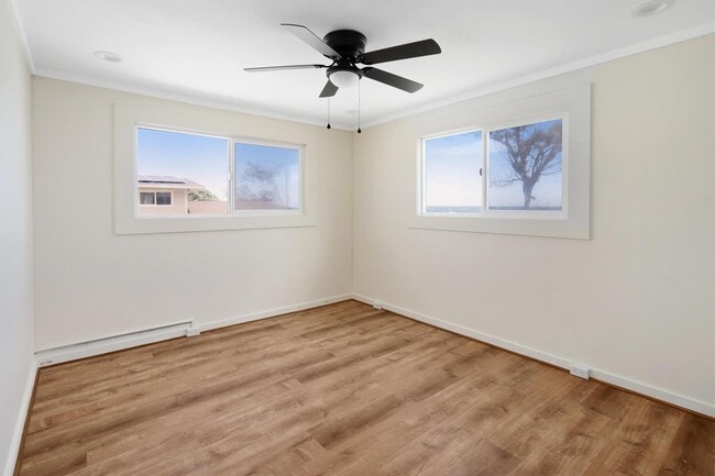 Building Photo - 194 Lower Waiehu Beach Rd