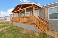 Building Photo - Spacious Country Living In Gholson